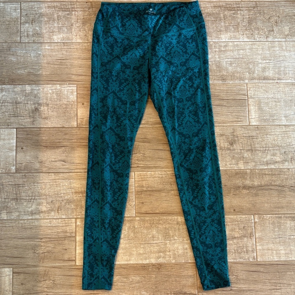 Athleta Chaturanga Jacquard Emerald Small Tall Printed Leggings